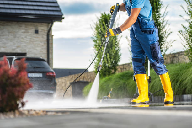 Local Pressure Washing Services in Old River Winfree, TX